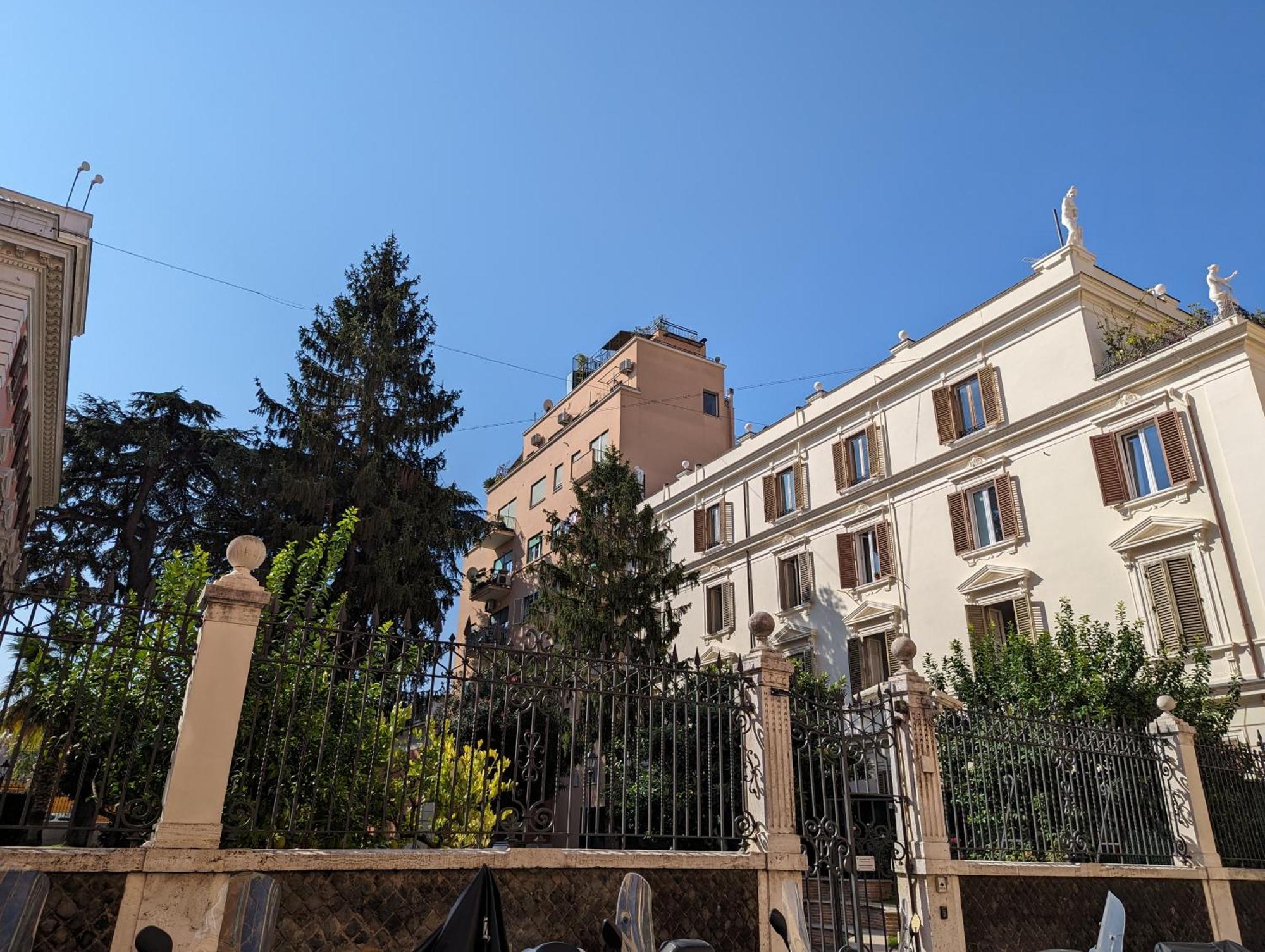 Colosseo Penthouse With 360° View Rooftop Rome